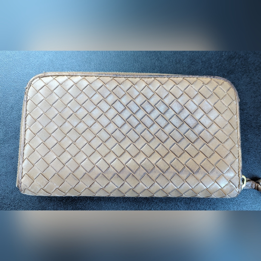 Bottega Veneta Beige Tan Woven Zip Wallet